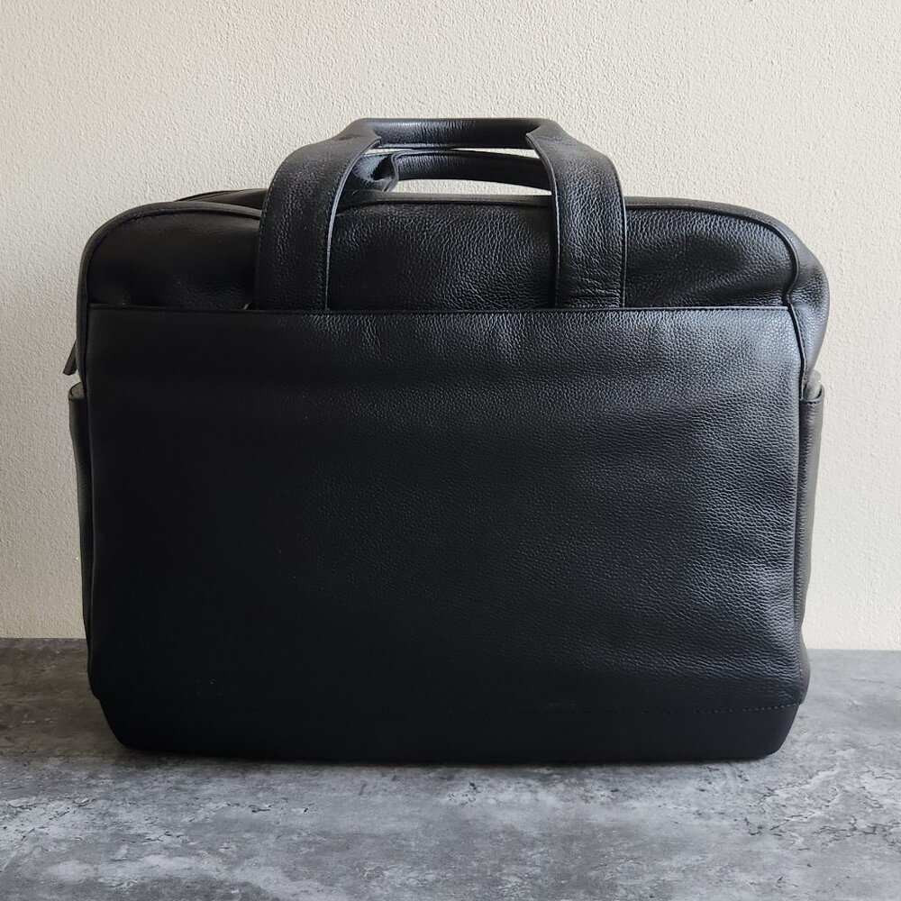 Moleskine Classic Leather Utility Bag
